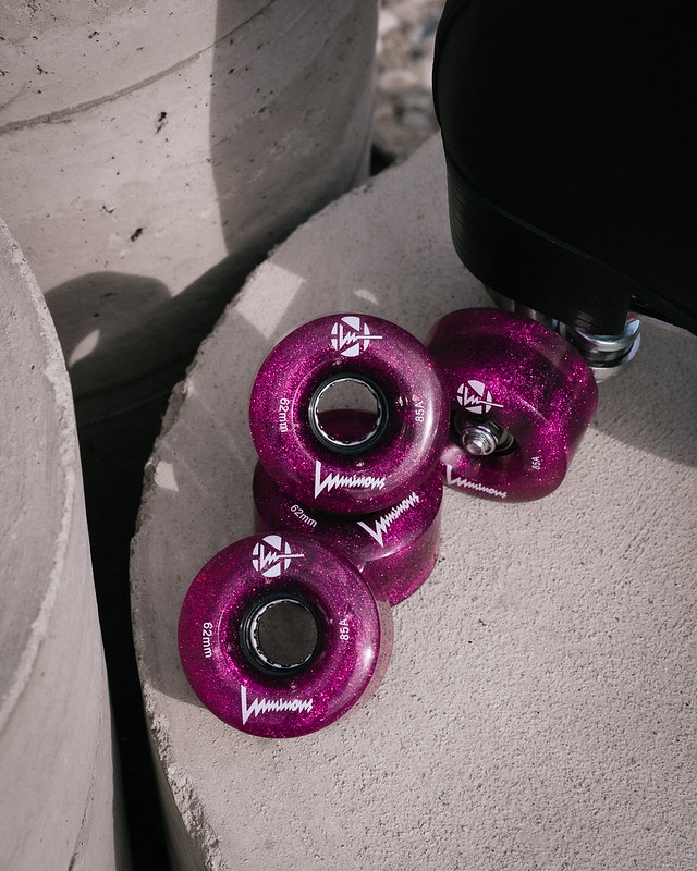 KOŁA LUMINOUS QUAD ŚWIECĄCE DO WROTEK PURPLE HAZE 62 MM / 85A X1