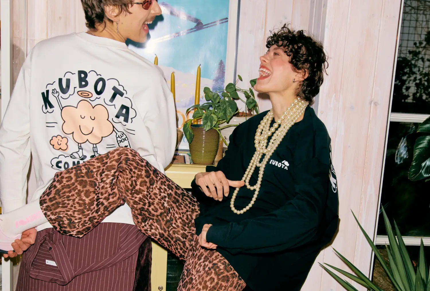 KUBOTA LONGSLEEVE BAWEŁNIANY COMFY CLUB ECRU