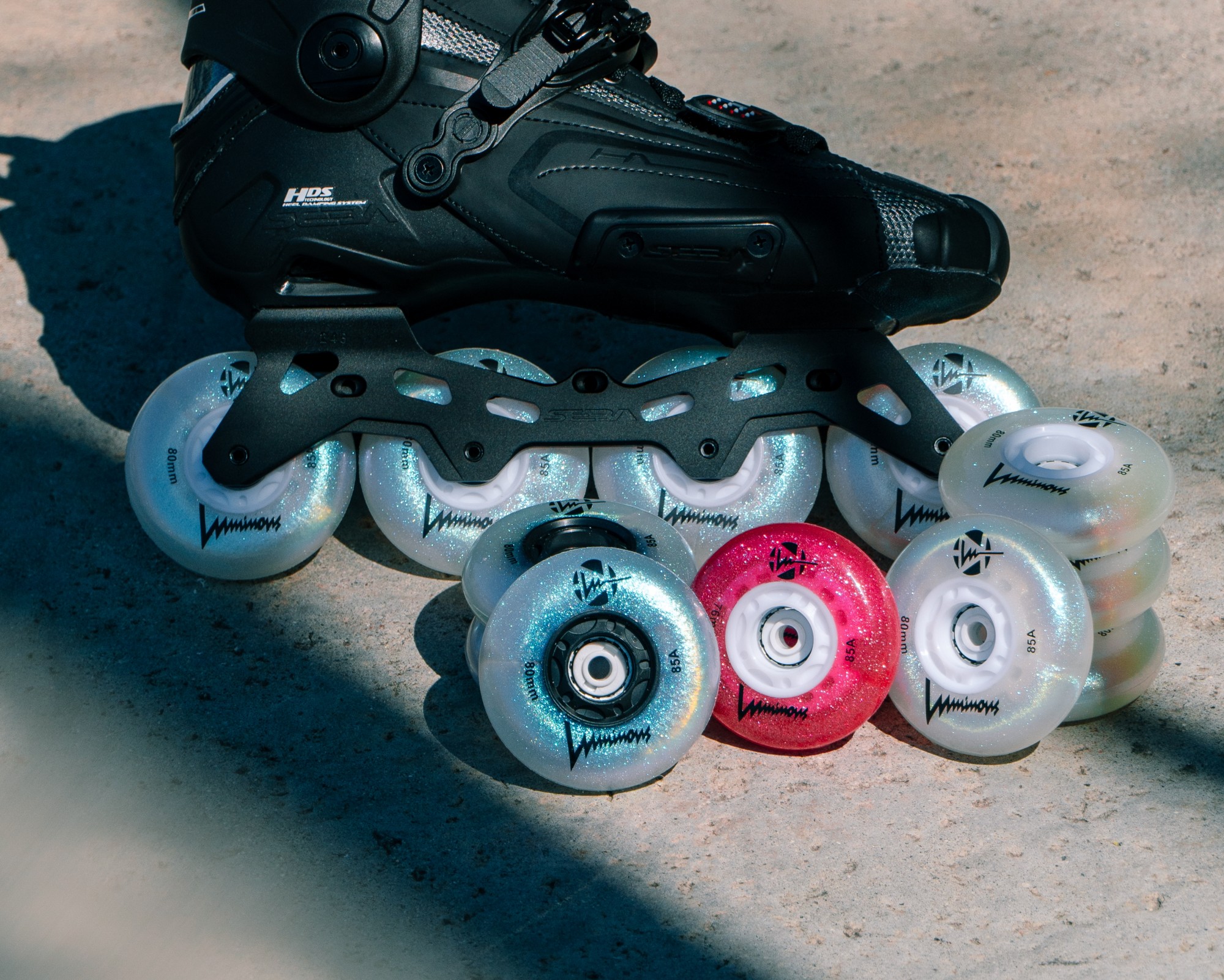 KOŁA LUMINOUS BLACK PEARL 100MM / 85A X1