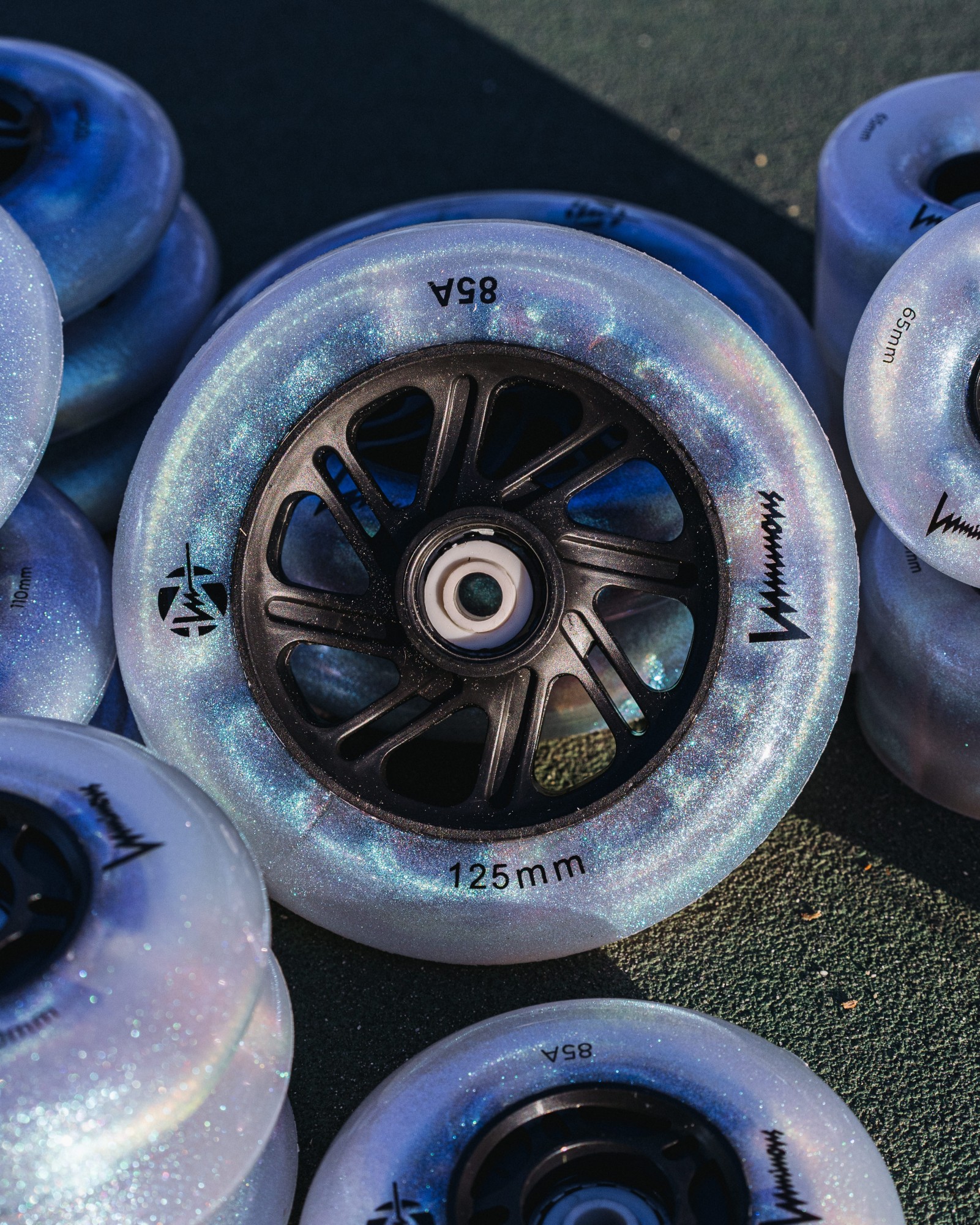 KOŁA LUMINOUS BLACK PEARL 76MM / 85A X1