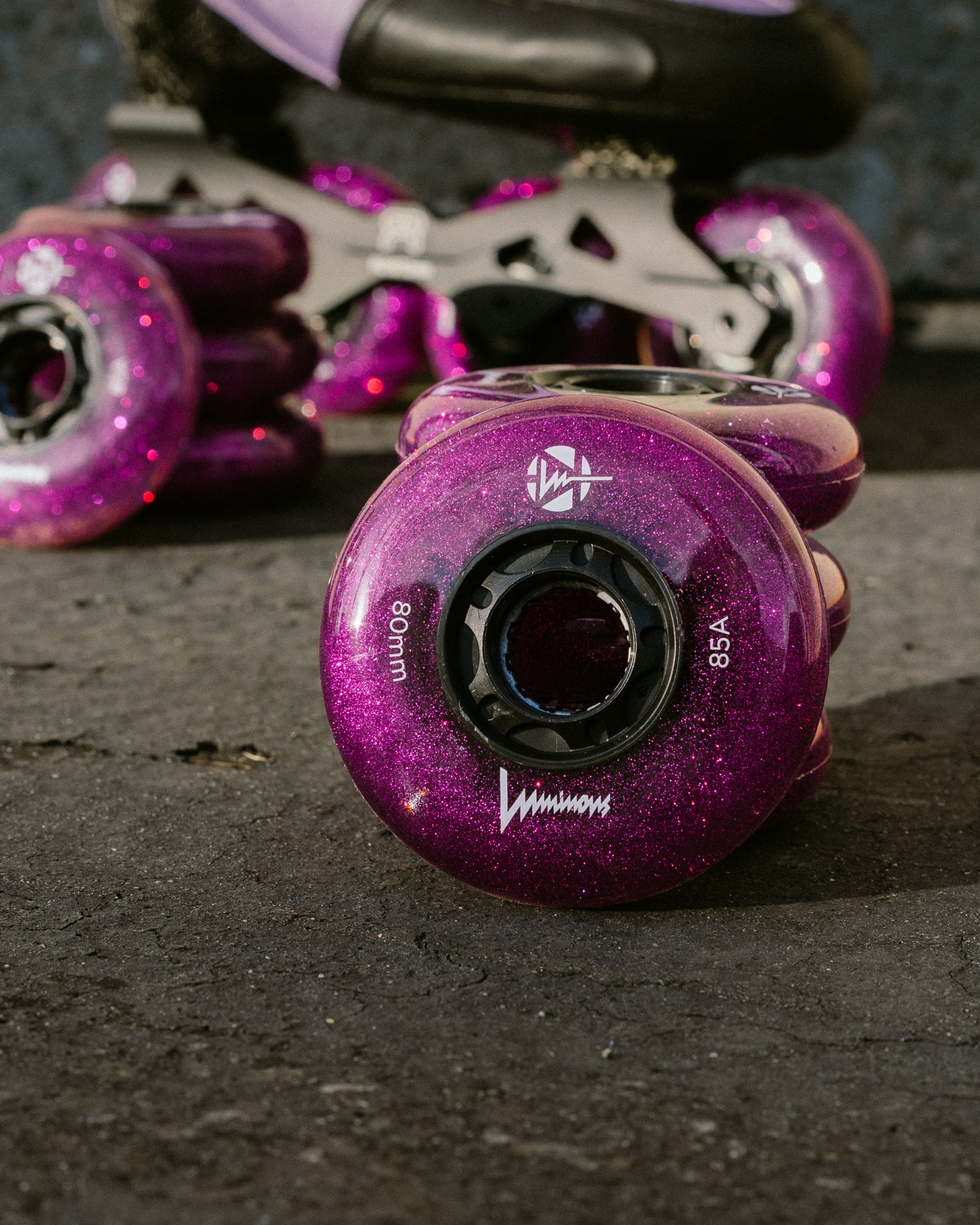KOŁA LUMINOUS PURPLE HAZE 80MM / 85A X1