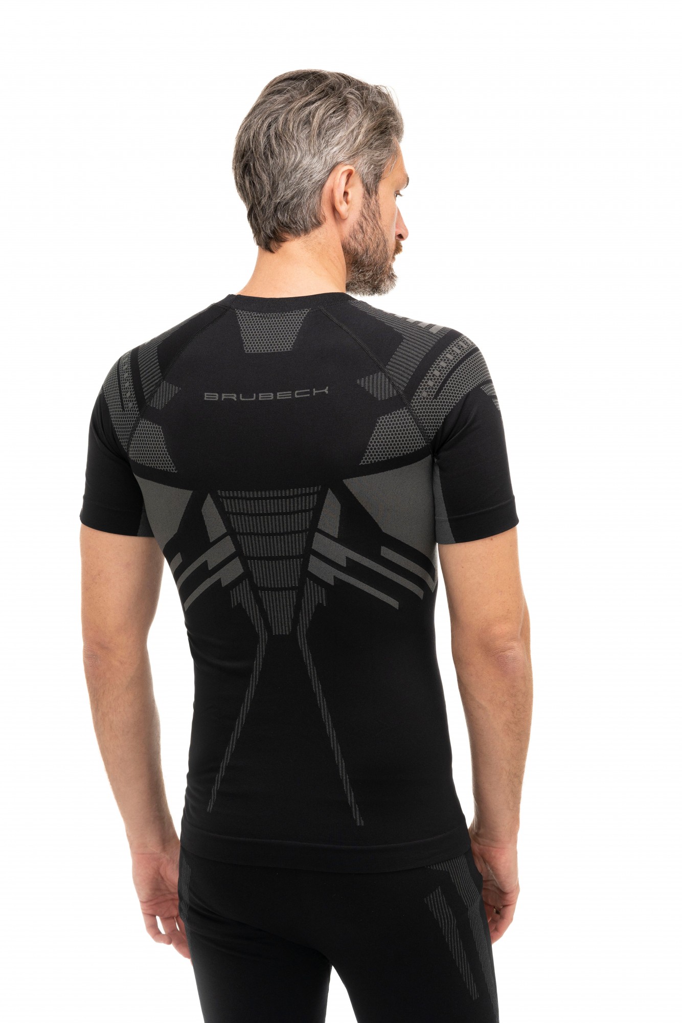 KOSZULKA BRUBECK DRY TERMOAKTYWNA MĘSKA Z KRÓTKIM RĘKAWEM SS13700 GRAFIT/CZARNY