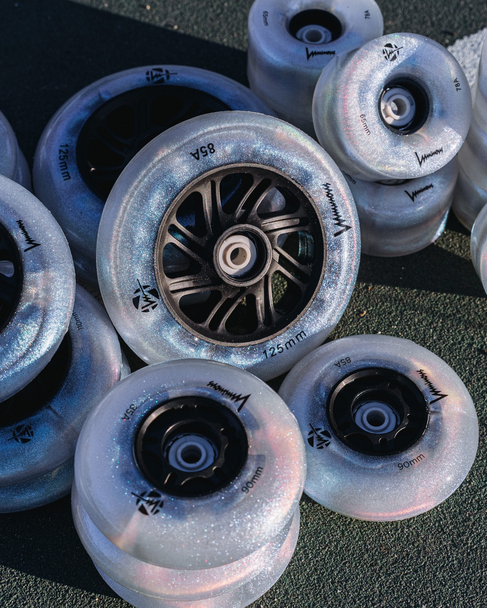 KOŁA LUMINOUS BLACK PEARL 76MM / 85A X1