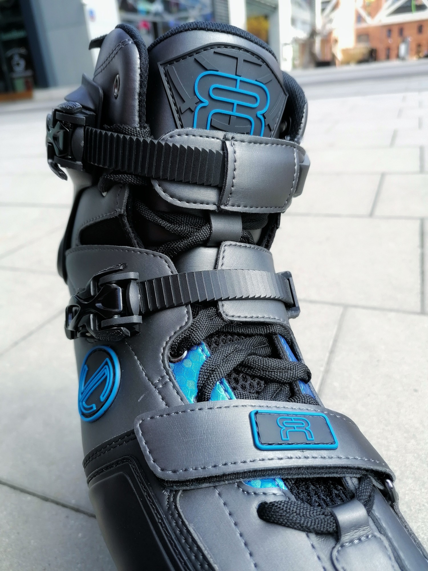 ROLKI FR SKATES SL SEVEN GREY/BLUE 230 LUMINOUS