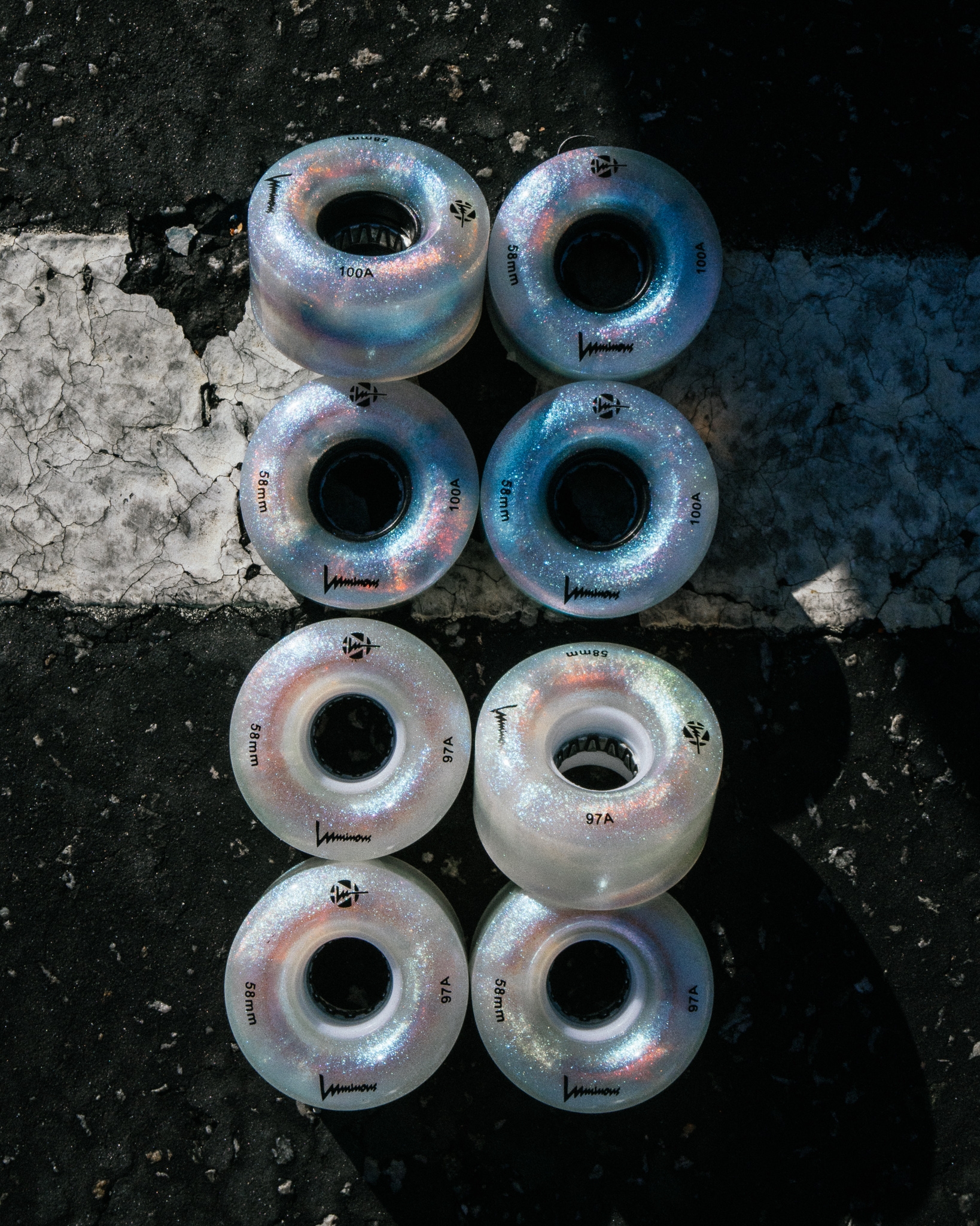 KOŁA LUMINOUS NACRE 76MM / 85A X1