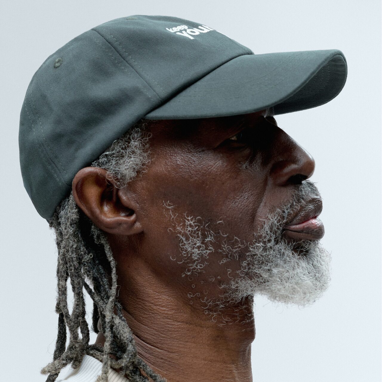 KUBOTA CZAPKA Z DASZKIEM GRAFITOWA