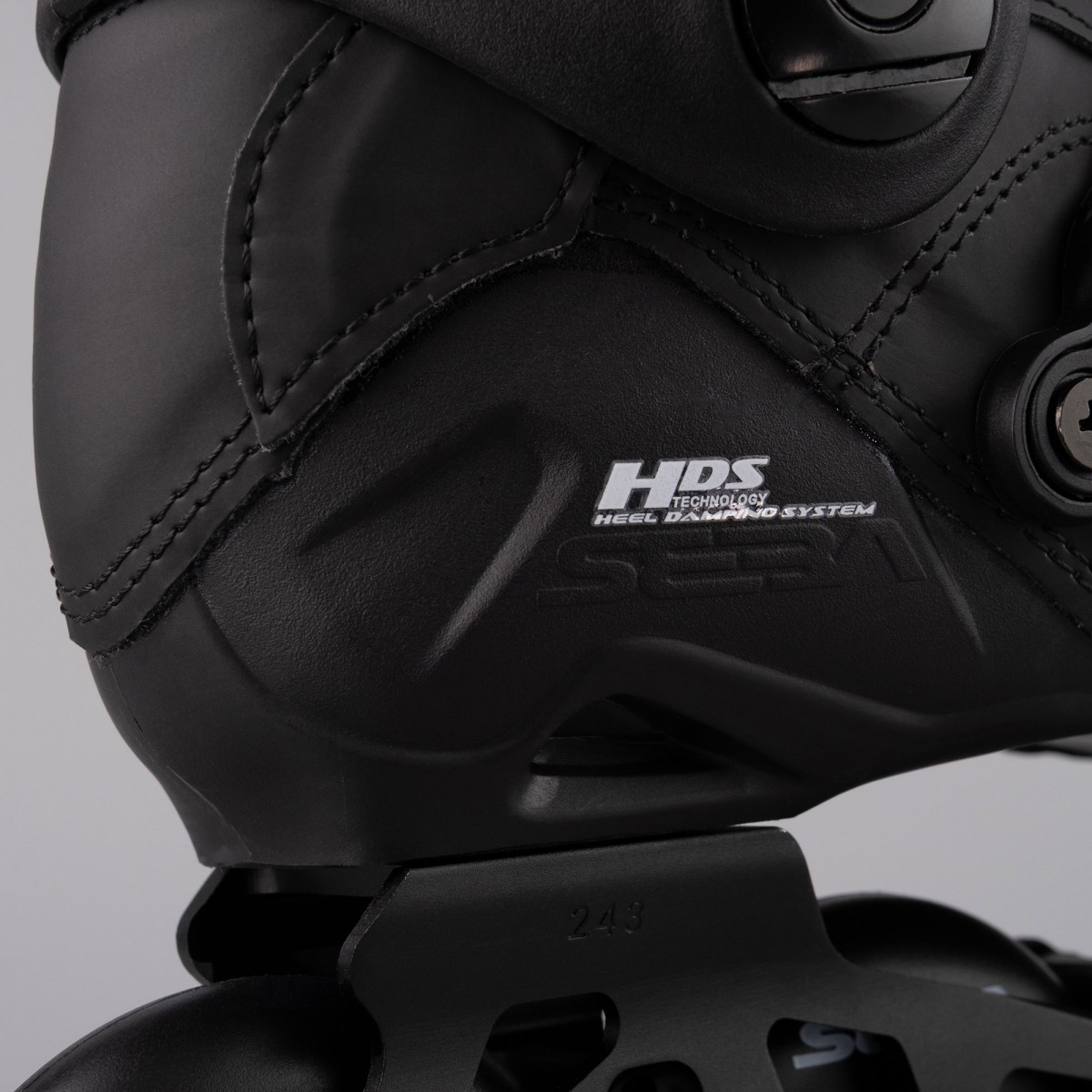 ROLKI SEBA  HIGH LIGHT 80 BLACK (2025)