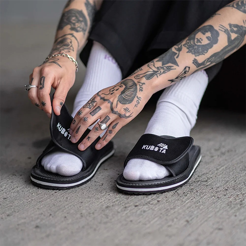 KLAPKI KUBOTA RZEP CZARNE