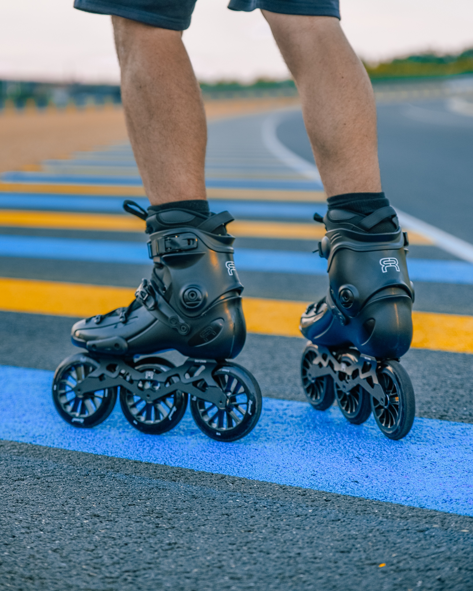 ROLKI FR SKATES FR1 325 BLACK