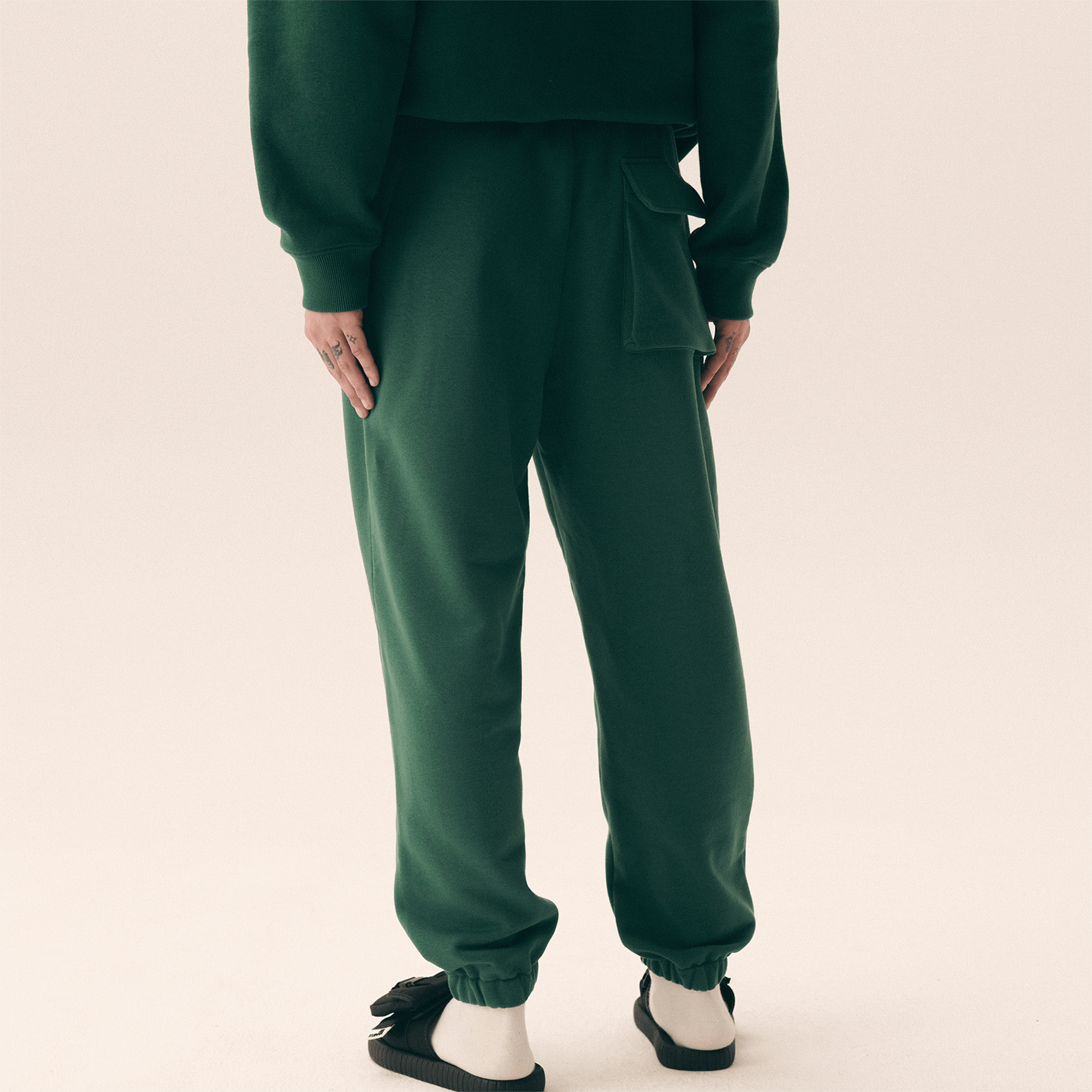 SPODNIE KUBOTA JOGGERY DRESOWE UNISEX ZIELONE