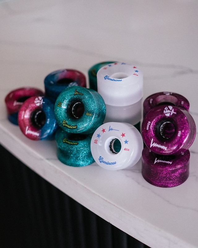 KOŁA LUMINOUS QUAD ŚWIECĄCE DO WROTEK JADE GLITTER 62 MM / 85A X1