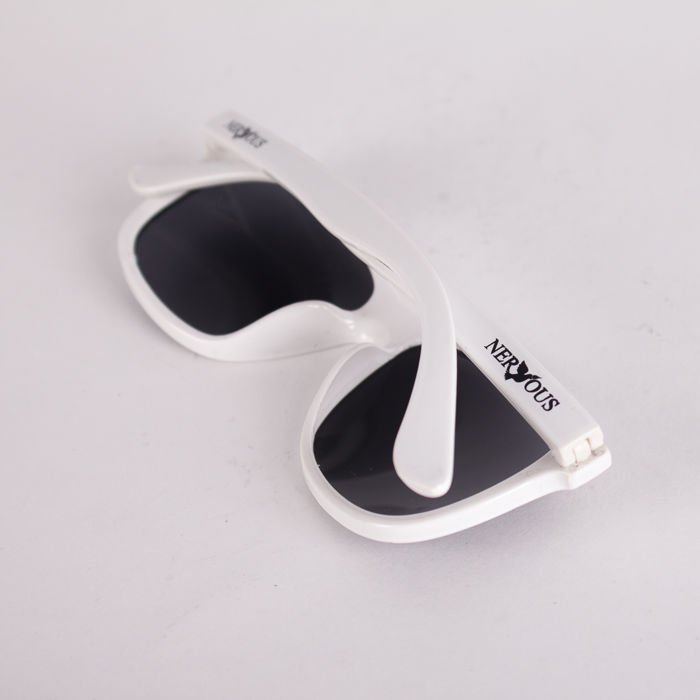 OKULARY PRZECIWSŁONECZNE NERVOUS CLASSIC WHITE