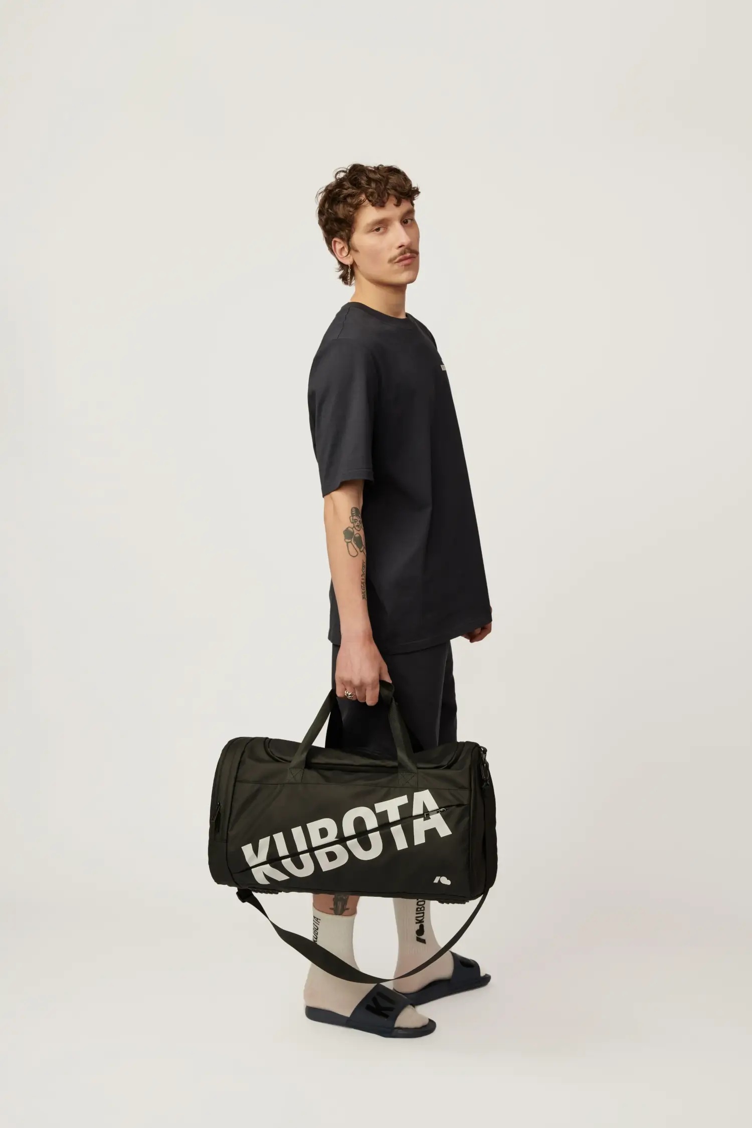 KUBOTA TORBA SPORTOWA ZIPPER CZARNA