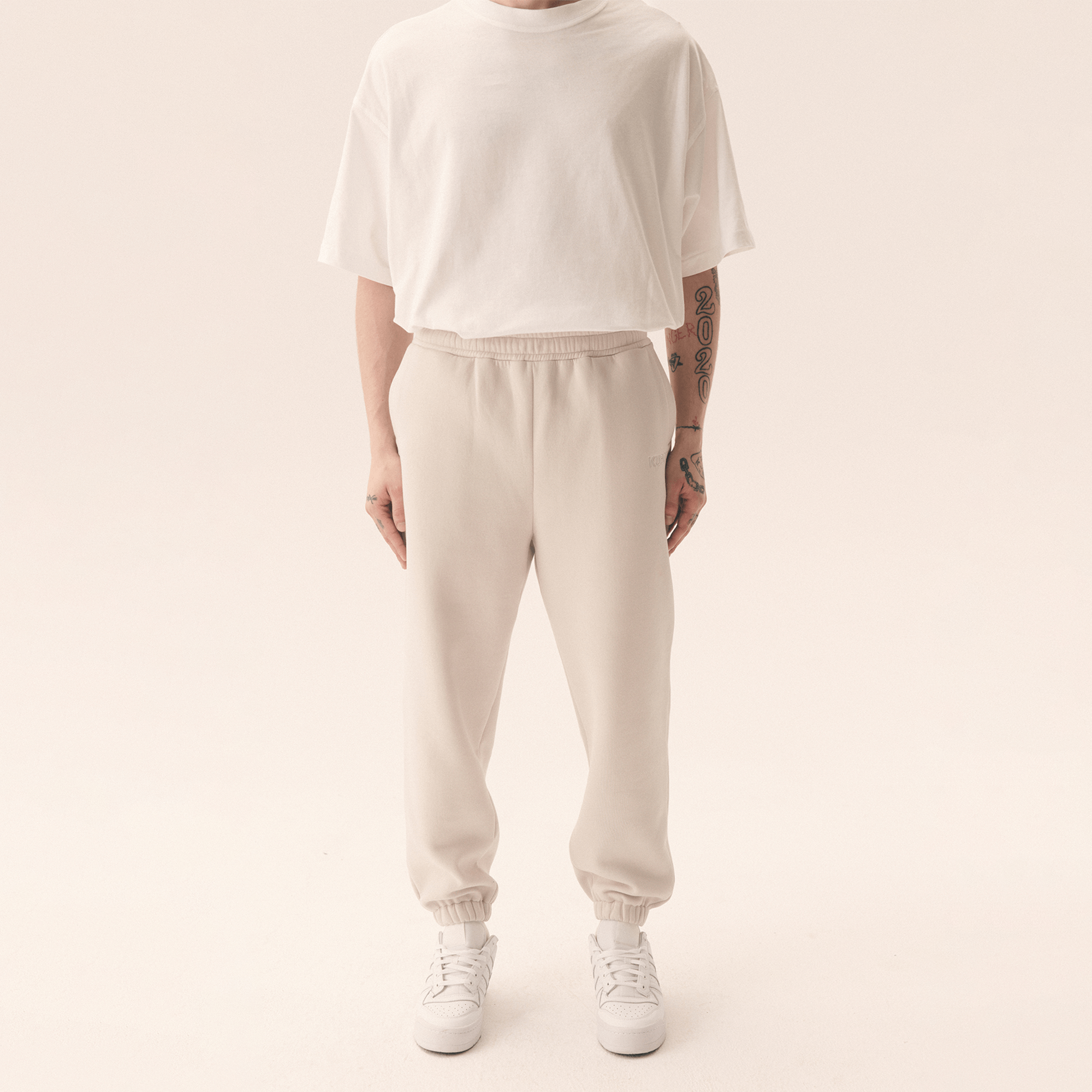 SPODNIE KUBOTA JOGGERY DRESOWE UNISEX BEŻOWE