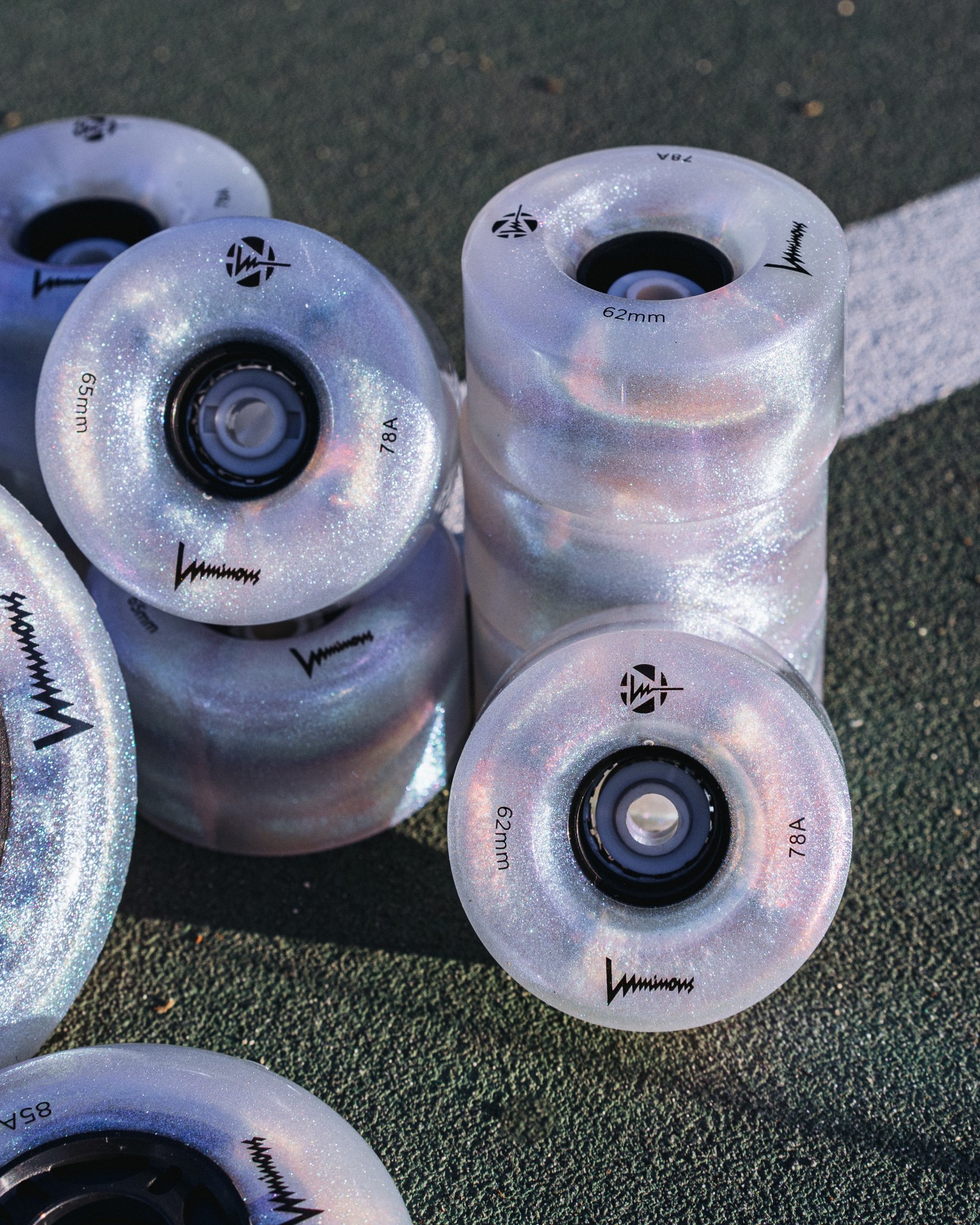 KOŁA LUMINOUS BLACK PEARL 76MM / 85A X1