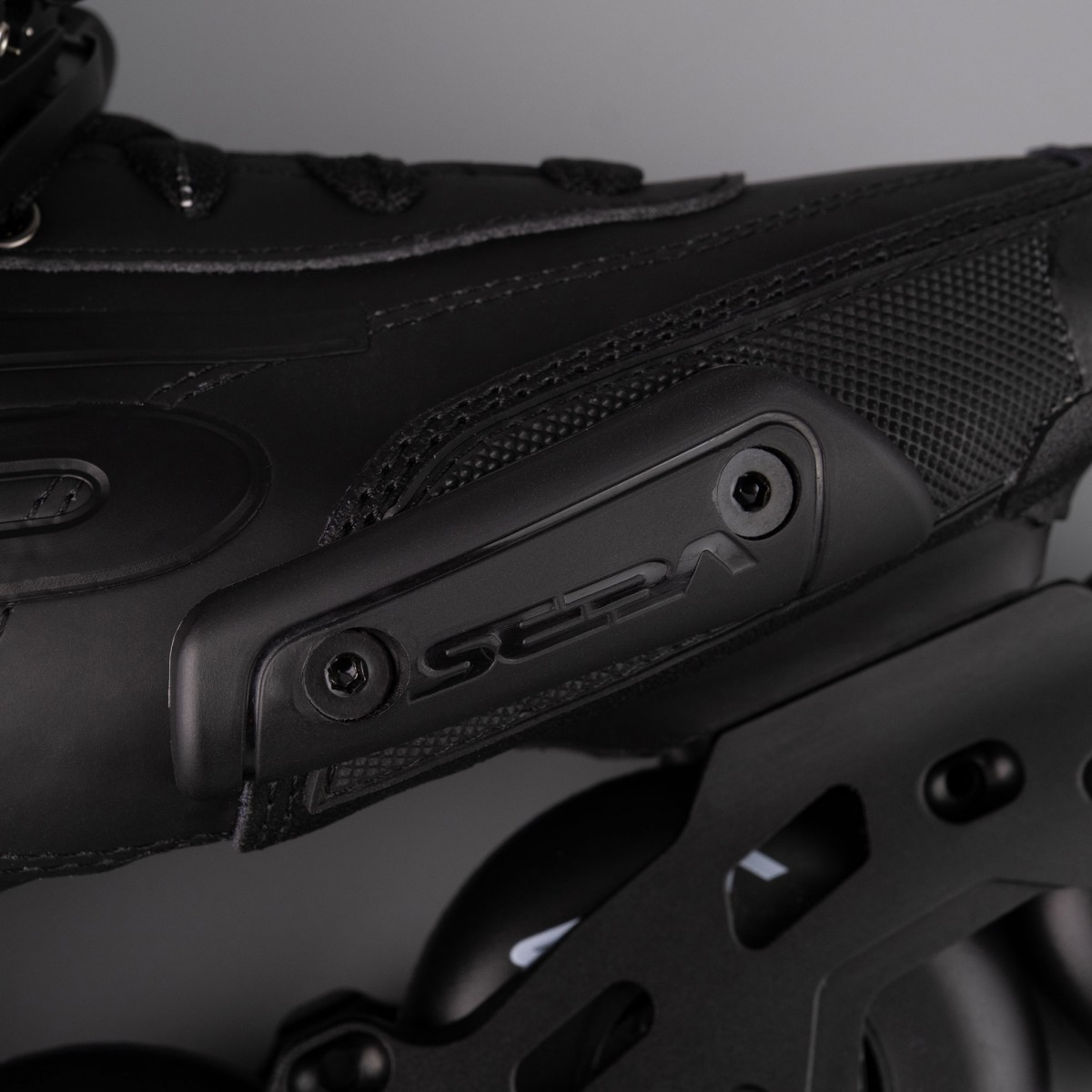 ROLKI SEBA  HIGH LIGHT 80 BLACK (2025)