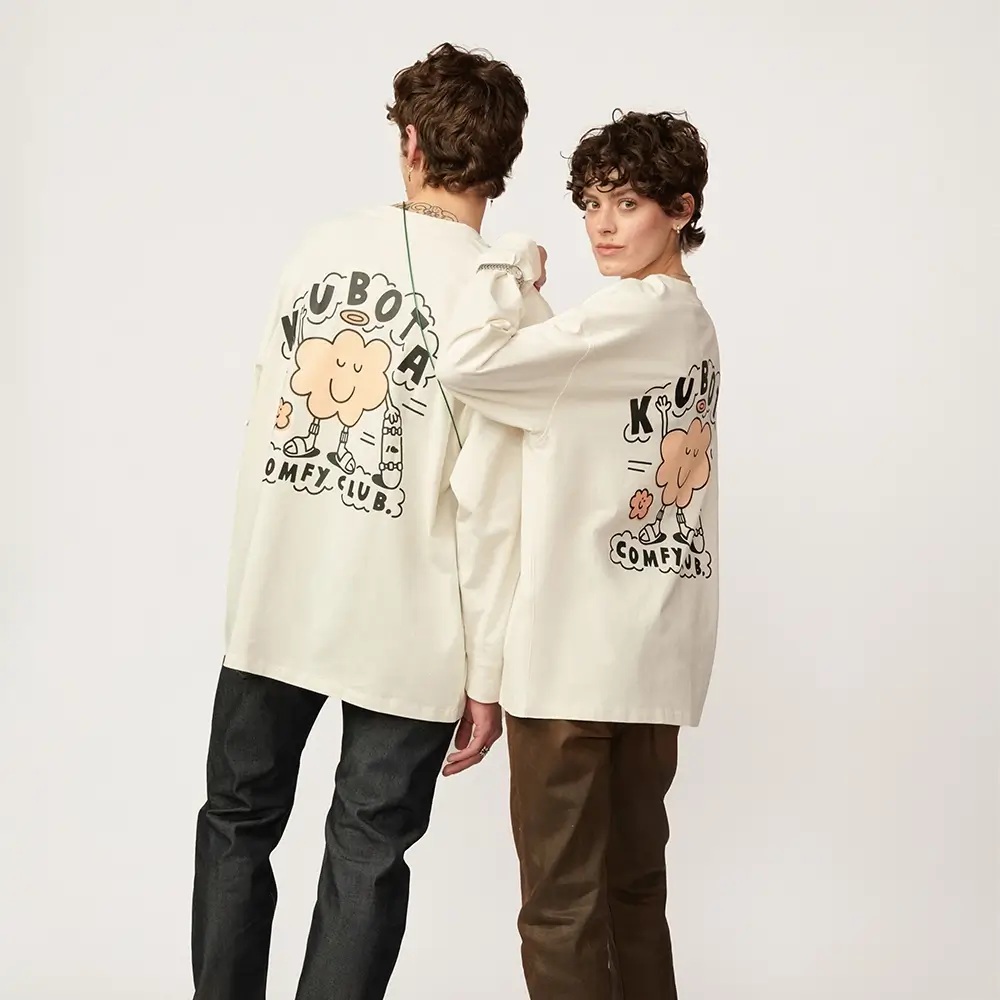 KUBOTA LONGSLEEVE BAWEŁNIANY COMFY CLUB ECRU