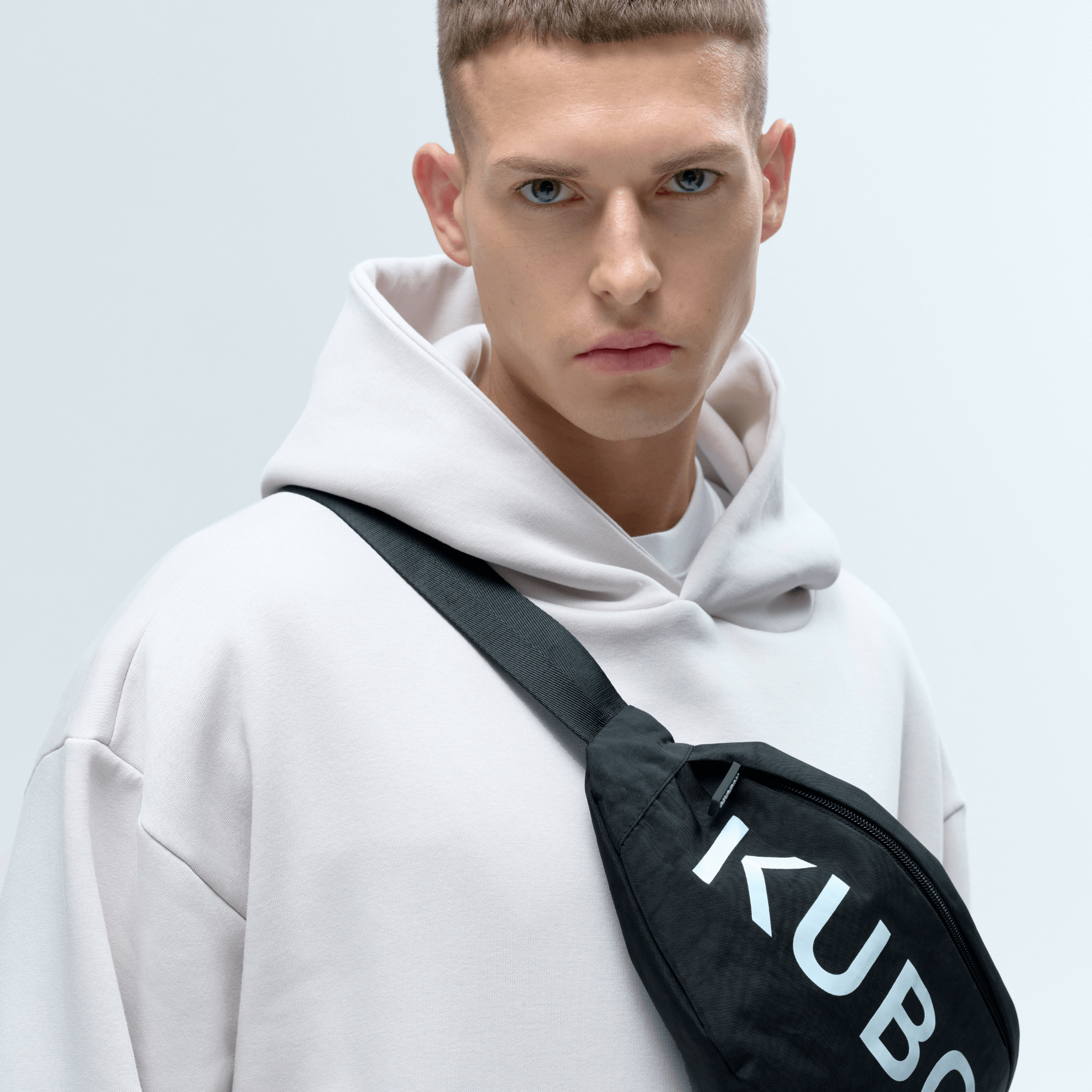 KUBOTA NERKA NYLONOWA CZARNA