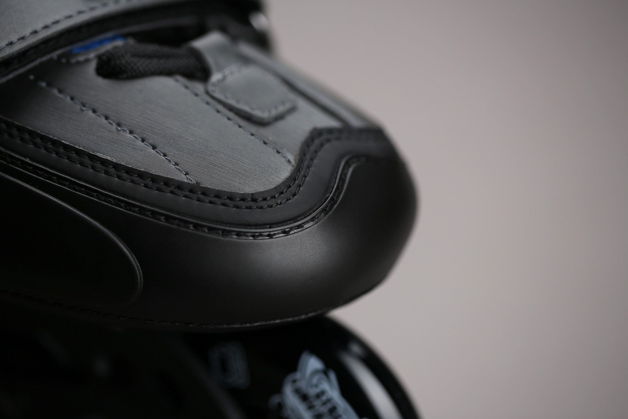 ROLKI FR SKATES SL SEVEN GREY/BLUE 90/72