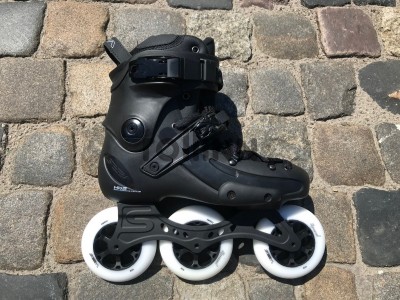 ROLKI SEBA FR1 300 BLACK PROMO